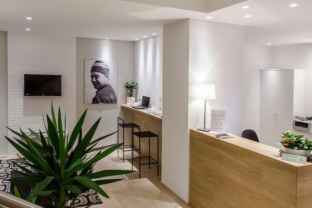 Hotel Dimorae Rooms And Suites - Apartments Civitanova Marche Eksteriør billede