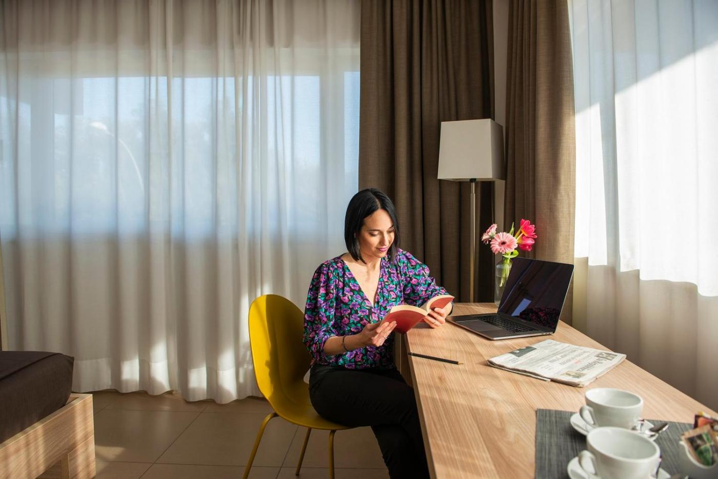 Hotel Dimorae Rooms And Suites - Apartments Civitanova Marche Værelse billede