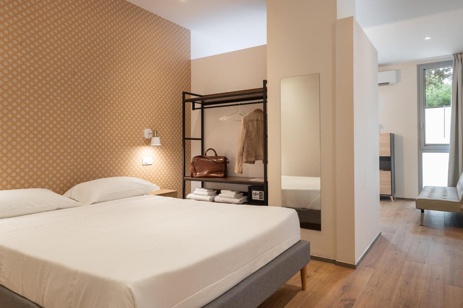 Hotel Dimorae Rooms And Suites - Apartments Civitanova Marche Eksteriør billede